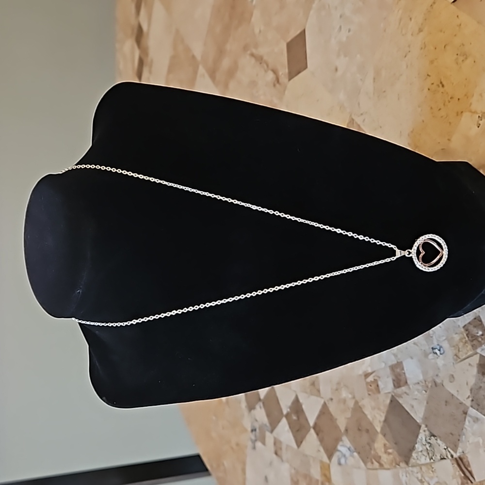 LA CN Signed Heart in Circle Pendant Necklace Crystals Rhinestones Silver